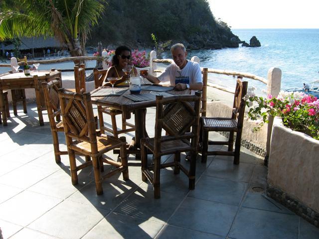 El Canonero Diving Beach Resort Puerto Galera Eksteriør billede