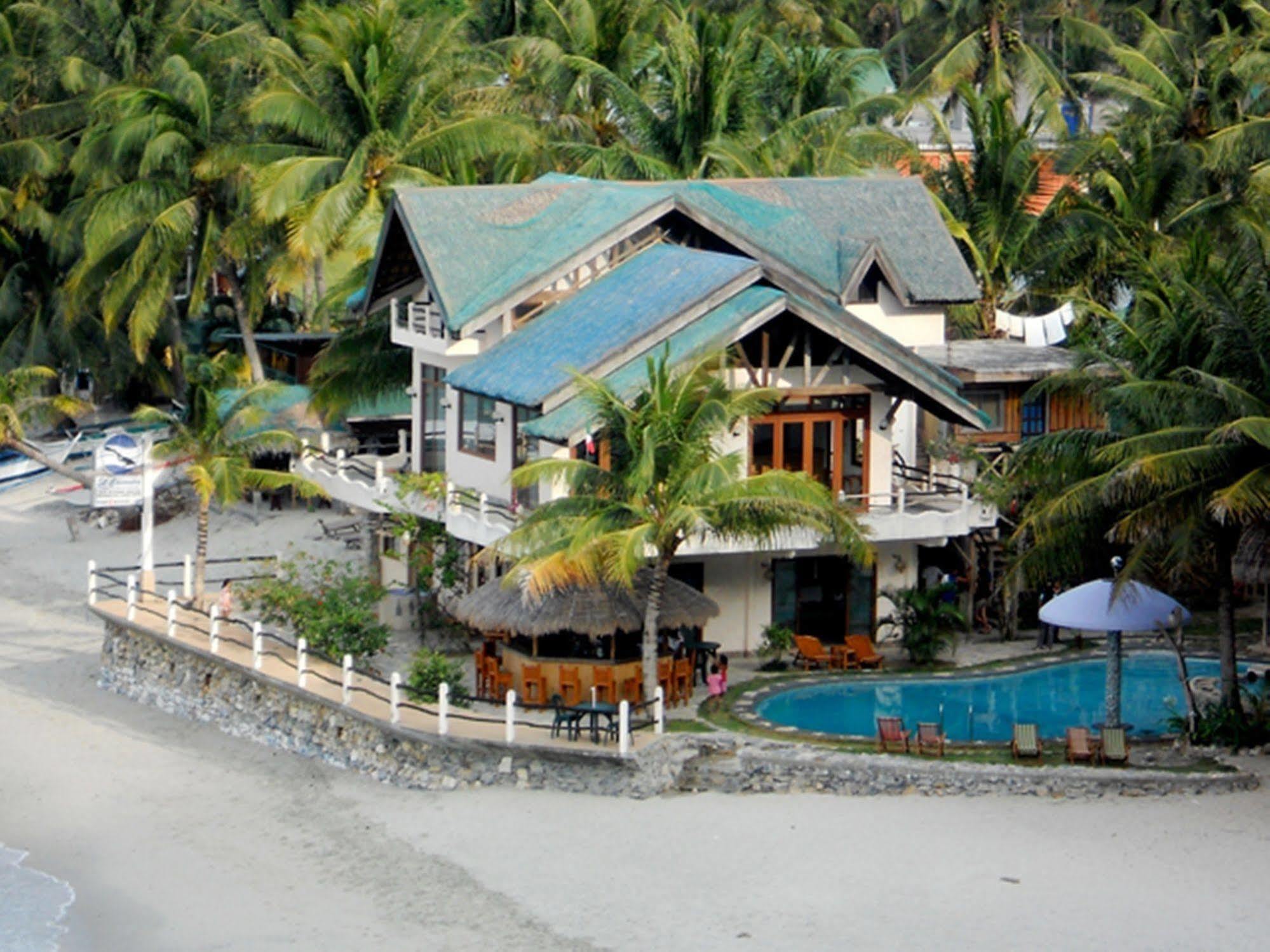 El Canonero Diving Beach Resort Puerto Galera Eksteriør billede