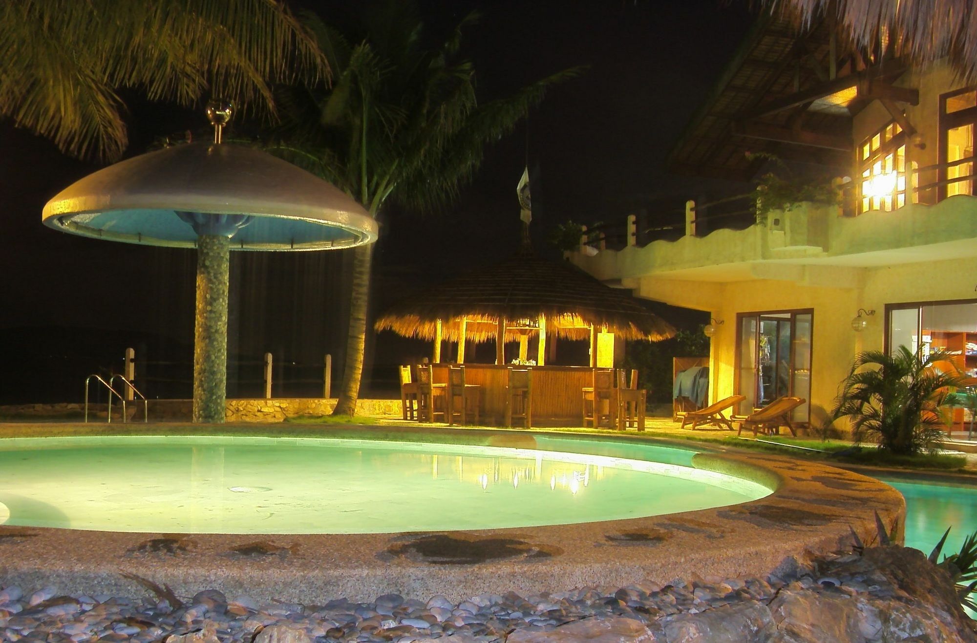 El Canonero Diving Beach Resort Puerto Galera Eksteriør billede